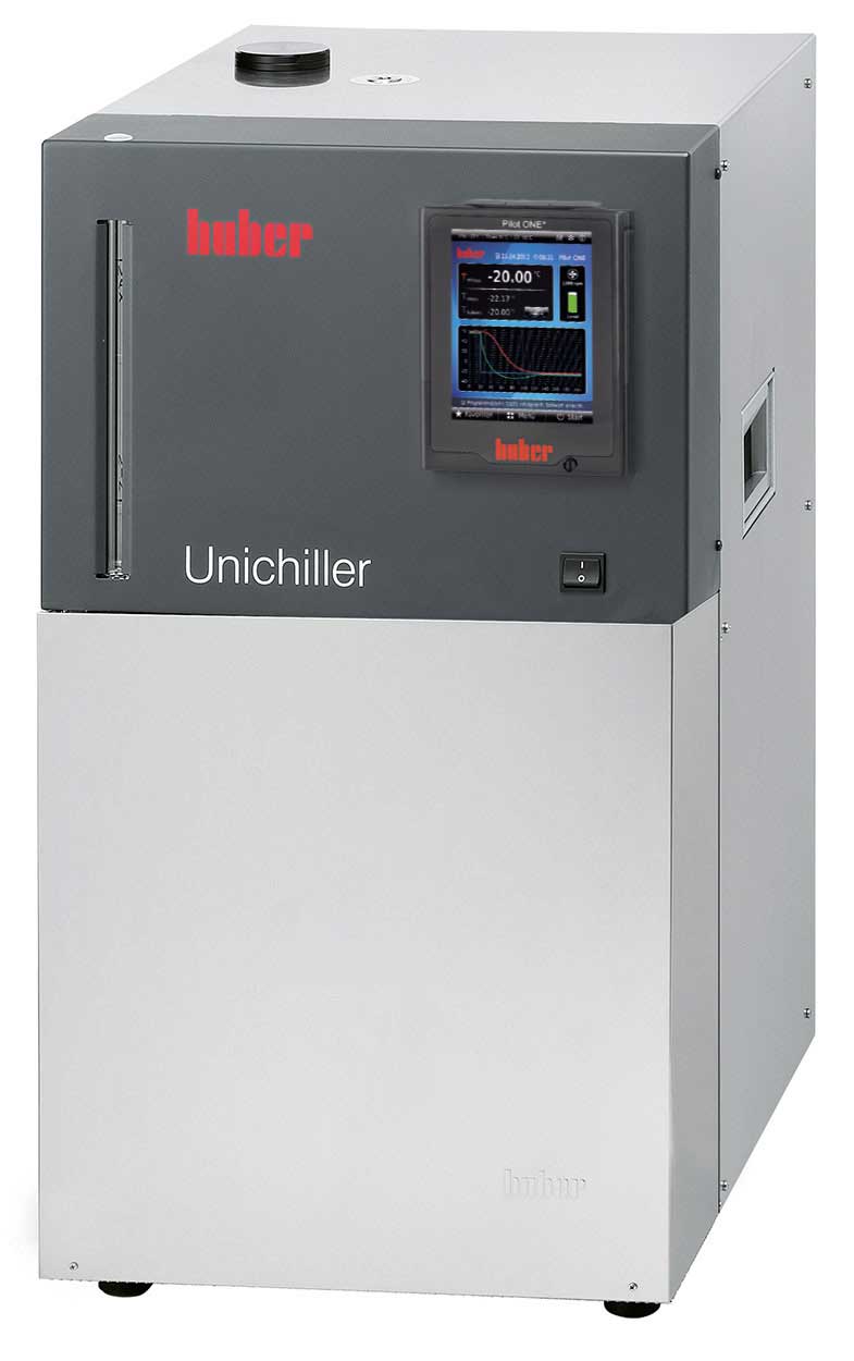 Unichiller 025w. HUBER. Con controlador Pilot ONE y refrigerado por agua. Rango Tª (ºC): De -10 a 40. Estab. Tª (ºC): ±0,5. Potencia frigorífica a -10ºC (W): 1200. Potencia frigorífica a 0ºC (W): 2000. Potencia frigorífica a 15ºC (W): 2500. Presión (l/min) - bar: 29-1. Vol. (l): 3,8. Dim. AnxAlxPr (mm): 420x487x579