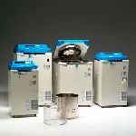Autoclave. Model: HV 85 L . HMC. Temp. (ºC) : 105-128.Chamber volume: 85 L. Chamber dim : 420 mm Ø x 615 mm Ext.dim WxHxD (mm): 660x1000x650Power supply: 230/240 V, 50/60 Hz.
