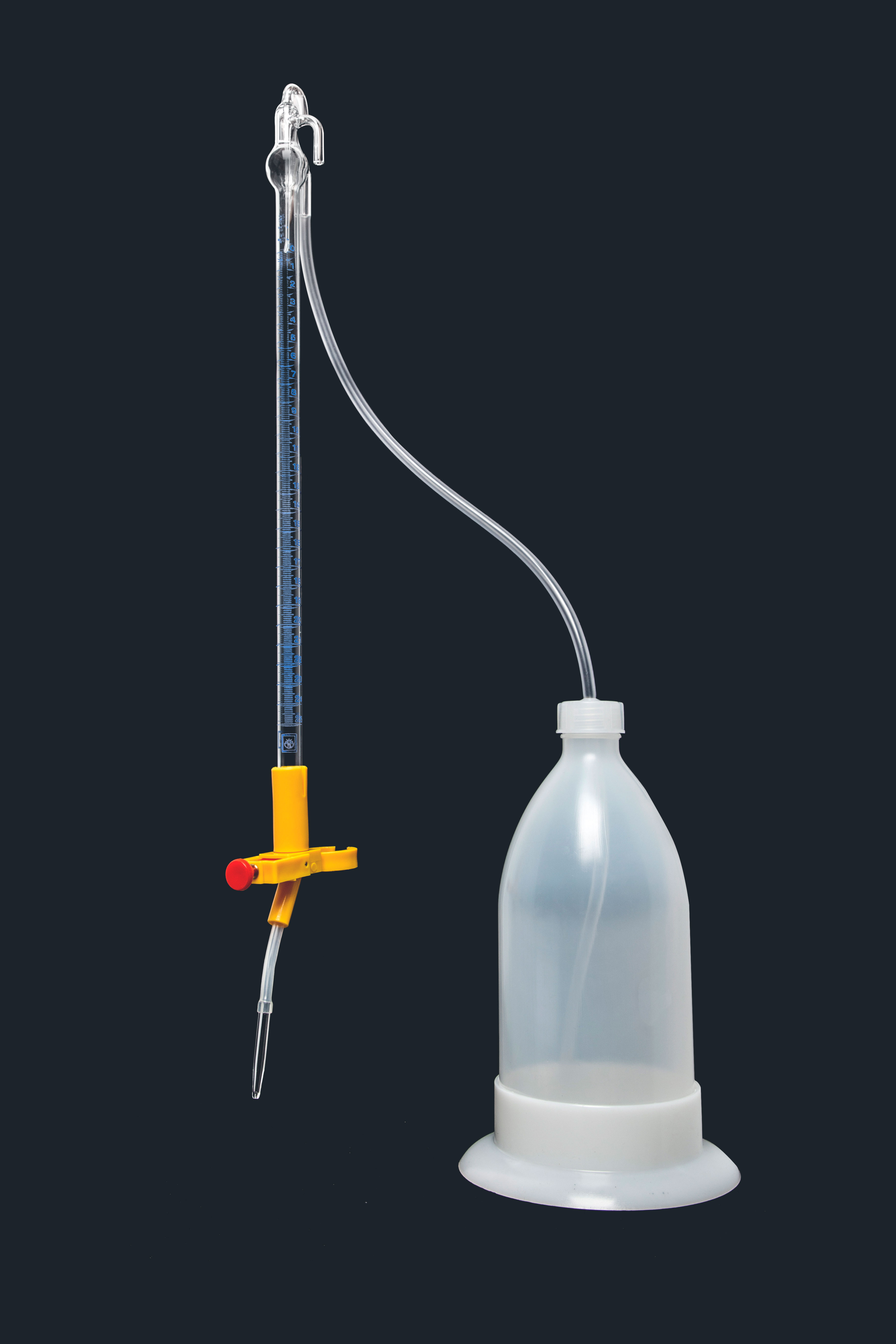 Automatic burette, Dr. Schilling, with Schellbach stripe, capacity 50 ml. division 1/10, with reservoir bottle plastic, capacity 1000 ml. 