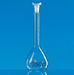 Matracci tarati con tappo in PP, classe A, nº di lotto e certificato di conformità. Vetro borosilicato 3.3. Serigrafate in blu. Matraccio capacità (ml): 25. Femmina: 10/19. Tolleranza (±ml): 0,04