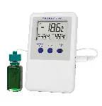 Refrigerator/Freezer Ultra digital thermometer. TRACEABLE. Temp. range (ºC): –50.0 to 70.0. Accuracy: ±0.5°C (-30 to 50ºC), ±1°C otherwise. Resolution: 0.1ºC. Probes: 1 bottle