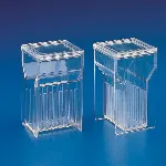 PMP (TPX®) staining cuvette with PMP cover.  KARTELL. Type: HELLENDHAL. Capacity (Slides): 8 (or 16 back to back) slides 76x26 mm. Dim. int. (mm): 58x53,5x86