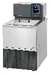 Cooling circulator serie CC. HUBER. Type: CC-410. Temp. range (ºC): -45 to 200. T. Stability (ºC): ±0,02. Heating power (kW): 3. Cooling power (kW): 0,8(100ºC), 0,8(20ºC),  0,8(0ºC), 0,5(-20ºC),  0,15 (-30ºC), 0,1(-40ºC). Pressure (l/min) - bar: 25-0,7. Vol. (l): 22/8,5*. Bath depth (mm): 200. Dim. HxWxD (mm): 420x719x565