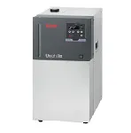 Unichiller P015w OLÉ. HUBER. OLÉ controller, water-cooled refrigerating and circulation pump with a high discharge pressure for applications with high pressure drops. Temperature range (ºC): -20 to 40. Temperature stability (ºC): ± 0.5. Flow (L/min) - Pressure (bar): 25 - 2.5. Volume (L): 3.8. Dimensions WxHxD (mm): 350x622x496