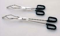 Crucible tong. With neck and curved tips, with plastic handles. Total length (mm): 330