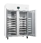 Armario de refrigeración vertical de dos puertas de 1300 litros de capacidad nominal y tecnología INVERTER. INFRICO MEDCARE.