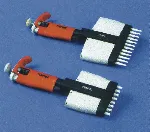 Multipet adjustable-volume automatic pipette. KARTELL. Model: Multipet 8 channels. Range (µl): 50-300. Volume (µl): Mín. 50 Máx. 300. Precision (%): ±1,6 ±1,0. Repeatibility (%): =1,5 =0,8