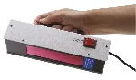 UV hand lamp. KÖHLER. Wavelength (nm): 252/366 changeable. Visible filter surface (nm): 145x45. Current (µW/cm2): 600/850