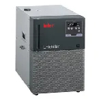 Unichiller P015 OLÉ. HUBER. OLÉ controller with air-cooled refrigerating unit and circulation pump with a high discharge pressure for applications with high pressure drops. Temperature range (ºC): -20 to 40. Temperature stability (ºC): ± 0.5. Flow (L/min) - Pressure (bar): 25 - 2.5. Volume (L): 3.8. Dimensions WxHxD (mm): 420x579x487