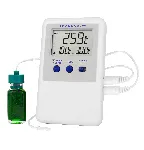 Refrigerator/Freezer Ultra digital thermometer. TRACEABLE. Temp. range (ºC): –50.0 to 70.0. Accuracy: ±0.5°C (-30 to 50ºC), ±1°C otherwise. Resolution: 0.1ºC. Probes: 1 bottle y 1 Bullet probe