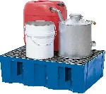 PE retention tray with PE grid. ASECOS. Capacity: 2 drums of 60 l. Dim. HxWxD (mm): 725x235x525
