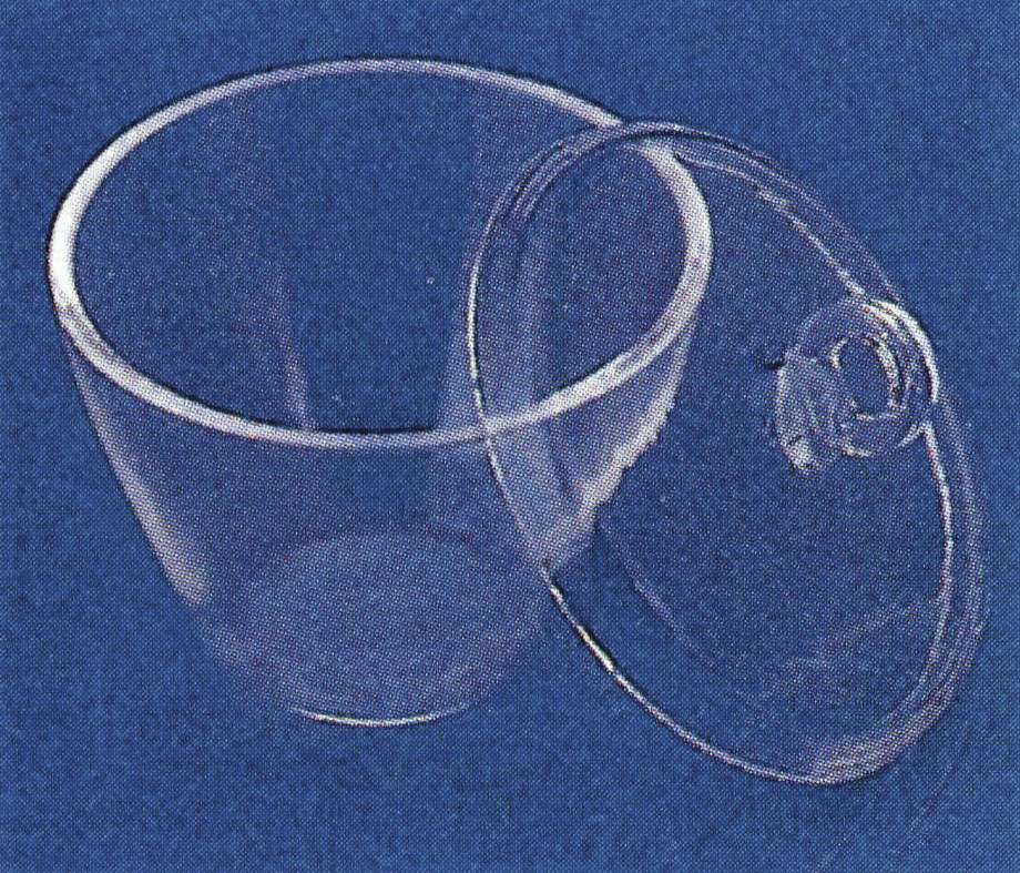 Clear quartz medium form crucible without lid. Ø (mm): 50. Height (mm): 40. Cap. (ml): 49
