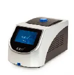 Thermal Cycler AC196, Single 96-Well Capacity. PCR Max. Temperature range (°C): 10-100. Gradient min/max: 1/29.  Max. heating rate (°C/s): 3,4.  Uniformity at 55 °C (°C): ± 0.3. Accuracy  at 55°C (°C): ± 0.25. Voltage: 100 a 240V