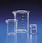 Graduated PMP (TPX®) beaker, low form. KARTELL. Cap. (mL): 100. Subdivision (mL): 5. Ø ext. (mm): 52. Height (mm): 72. Permanent graduations are moulded in for reproducibility