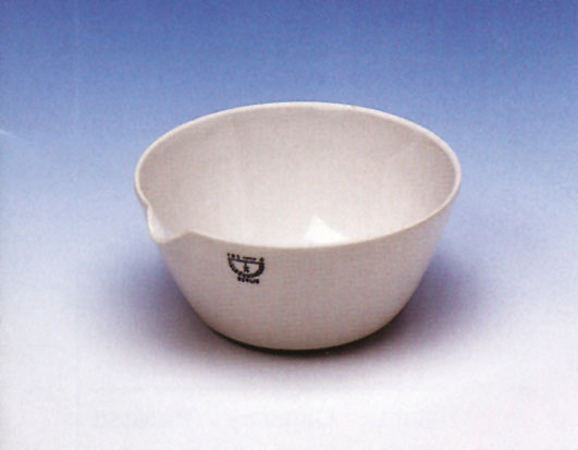 Capsula  de evaporaciòn,forma francesa,fondo plano, con Pico 140 ml. Porcelana Haldenwanger 011-0131/5