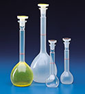 Volumetric flasks of polypropylene with cap