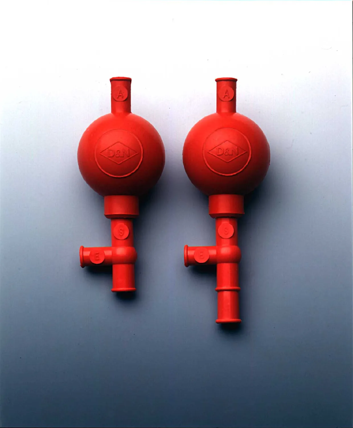 PIPETTES