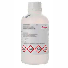 Plastic bottle with Scharlau ExpertQ® solvent for chemical analysis