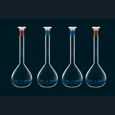 Volumetric flasks with coloured neck, A class, with PE tap, lot number and conformity