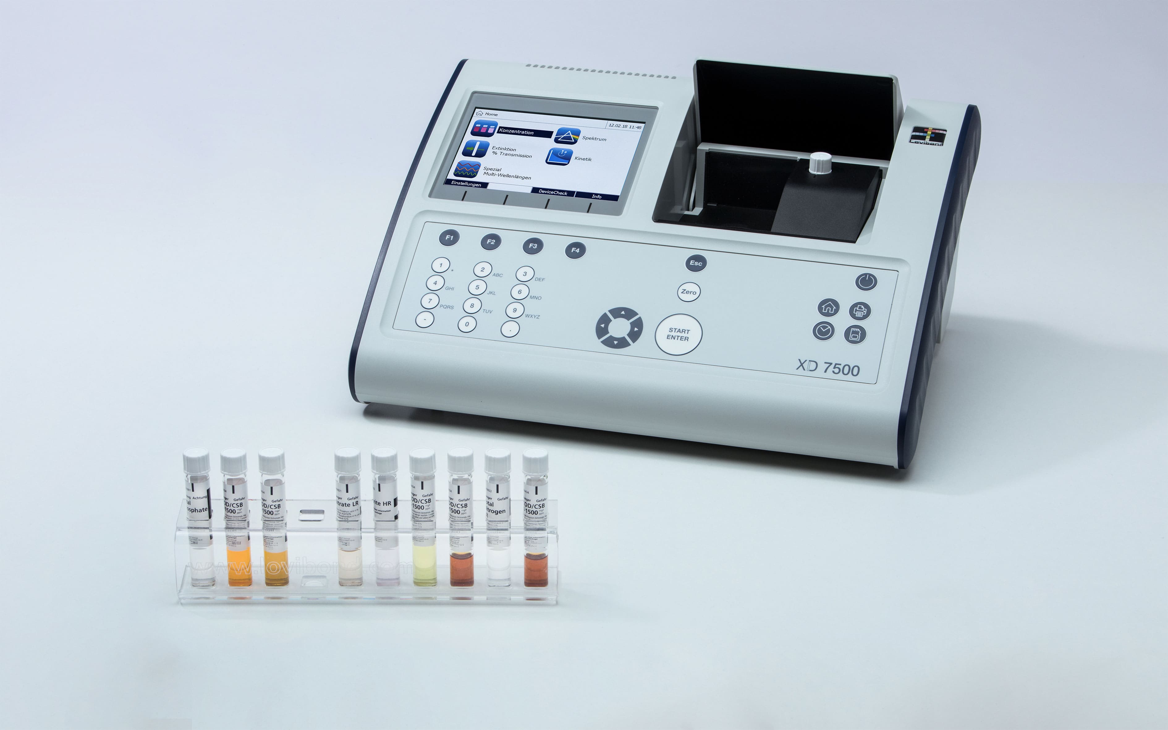 VIS/UVVIS spectrophotometer XD 7000/ XD 7500 with barcode reader